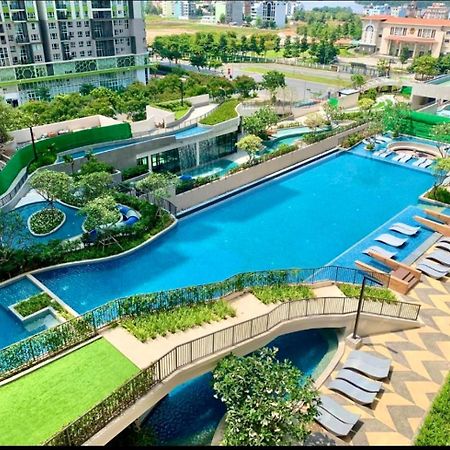 Feliz Luxurry Duplex Apartment Saigon Ho Chi Minh City Exterior photo