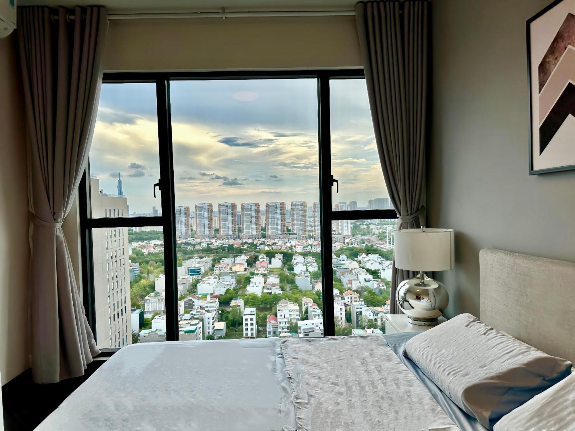 Feliz Luxurry Duplex Apartment Saigon Ho Chi Minh City Exterior photo