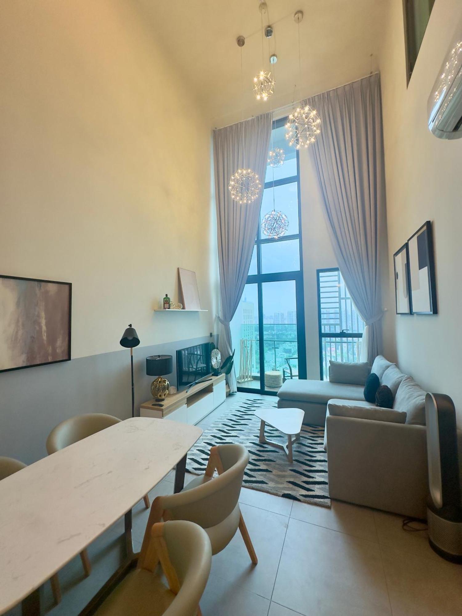 Feliz Luxurry Duplex Apartment Saigon Ho Chi Minh City Exterior photo